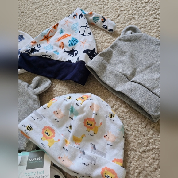 10 Baby Caps Set - Picture 6 of 13